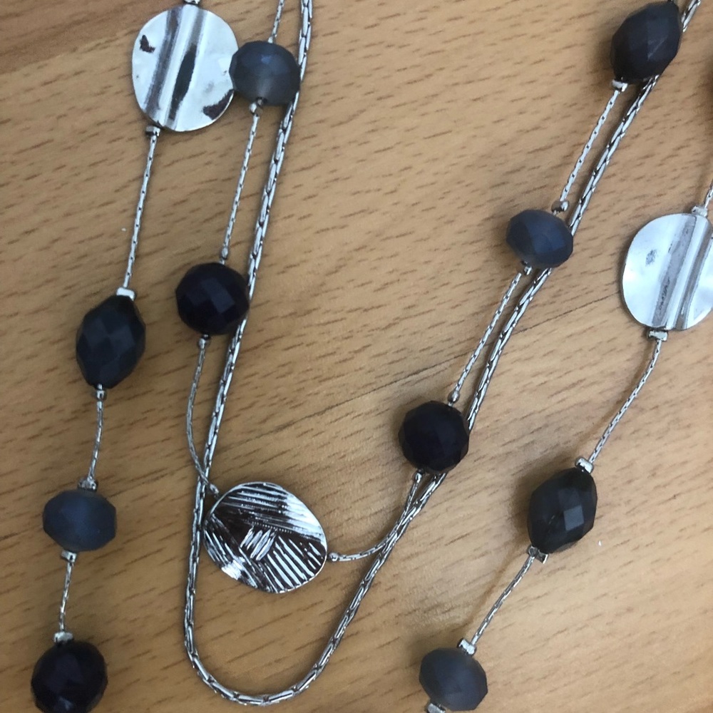 NWT - NY&Co 3 tiered necklace
